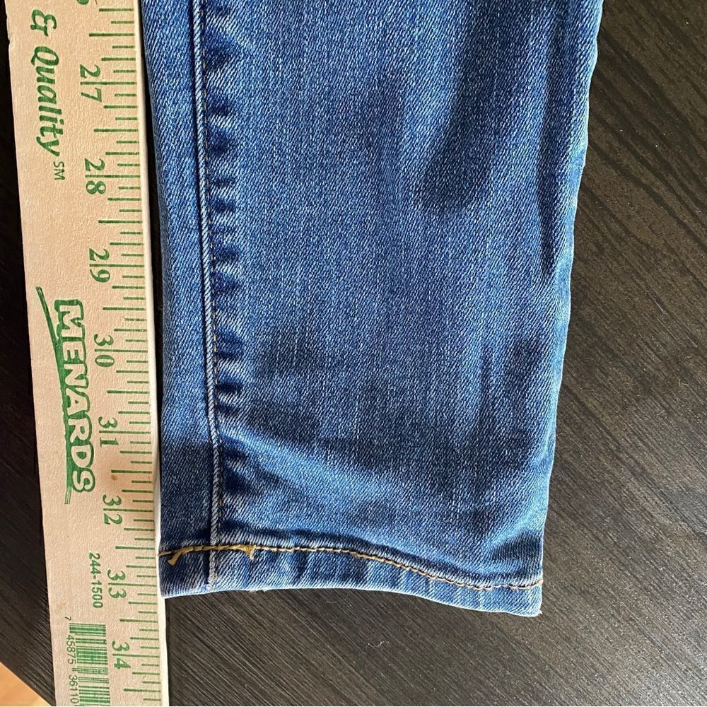 Universal Thread High Rise skinny size 26 long - Picture 7 of 9